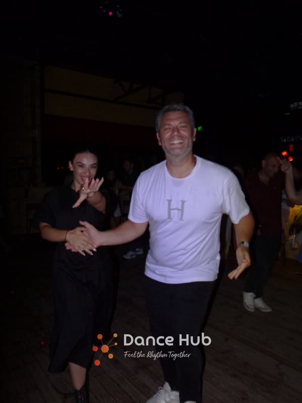 DANCEHUB-004744.jpg