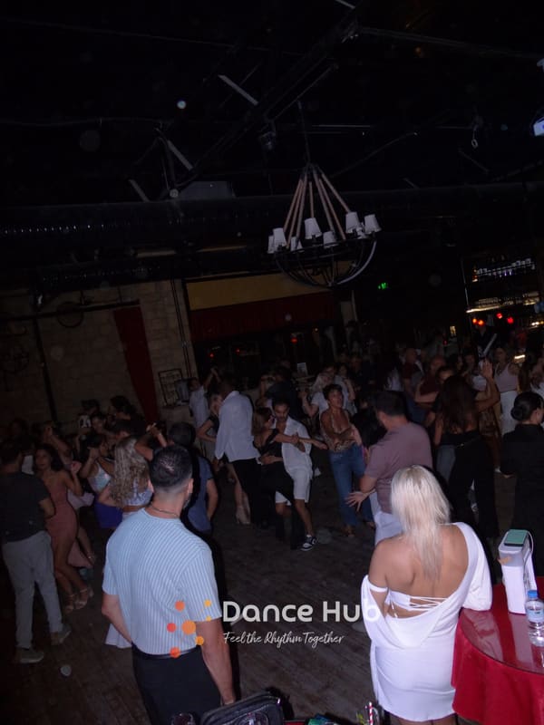 DANCEHUB-004765.jpg