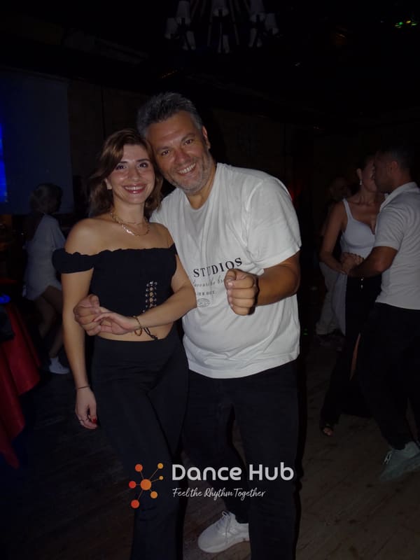 DANCEHUB-004800.jpg