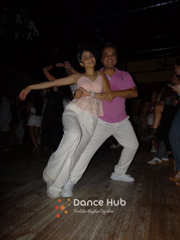DANCEHUB-004805.jpg