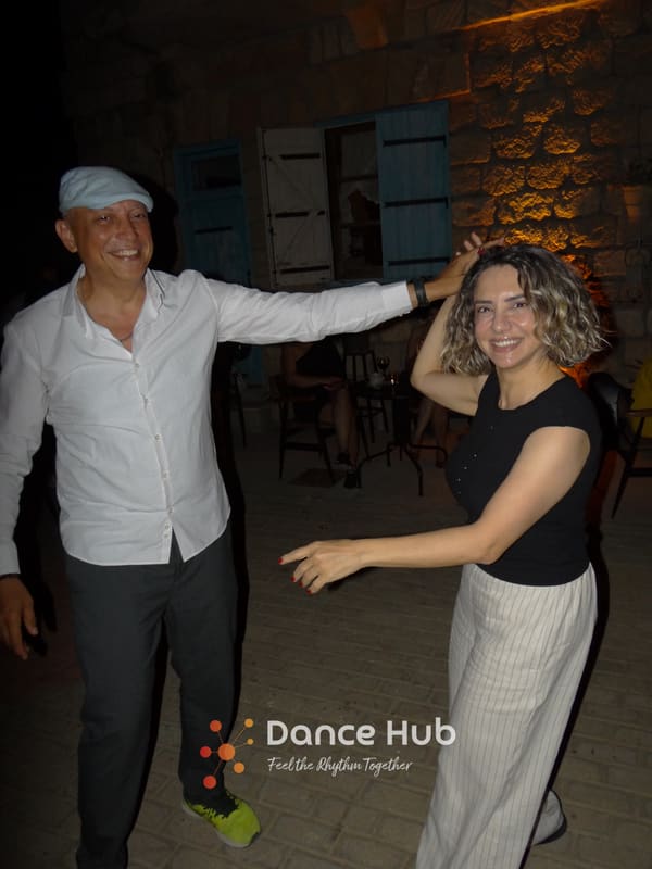 DANCEHUB-000906.jpg