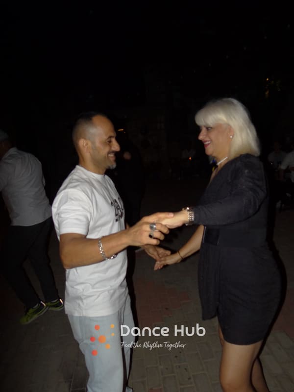 DANCEHUB-000935.jpg