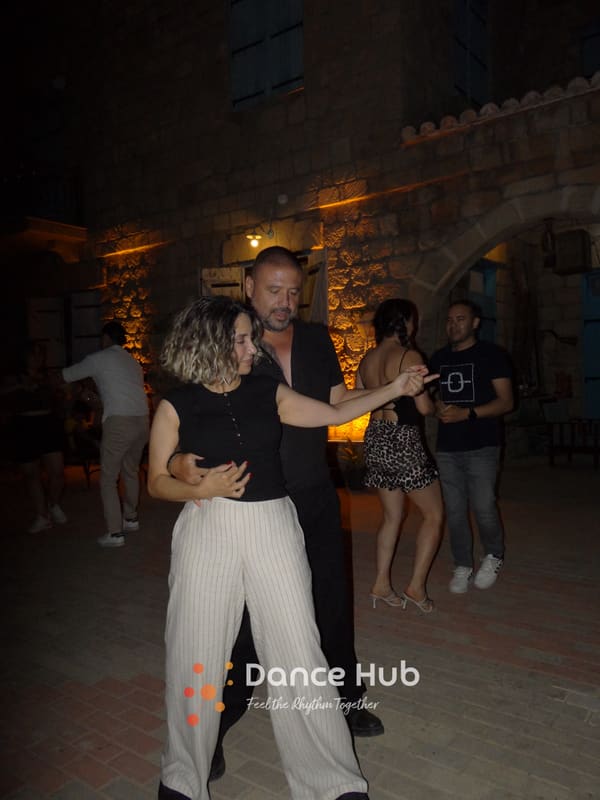 DANCEHUB-000939.jpg
