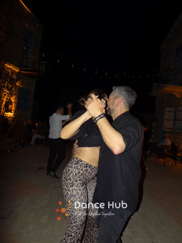 DANCEHUB-000982.jpg