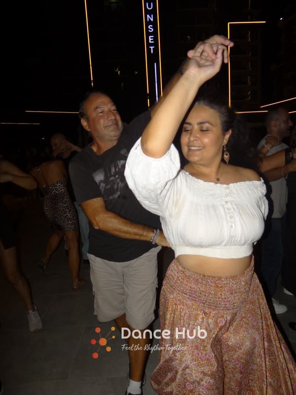 DANCEHUB-005545.jpg