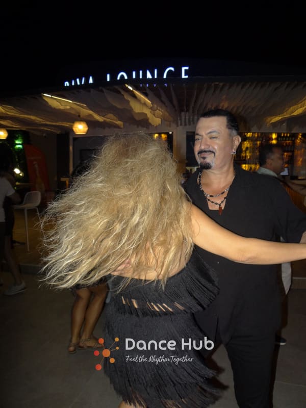 DANCEHUB-005549.jpg