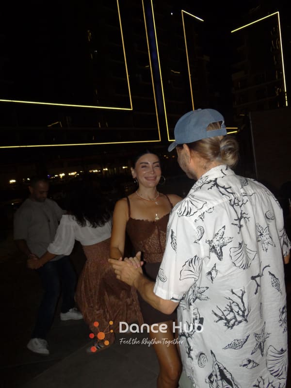 DANCEHUB-005555.jpg