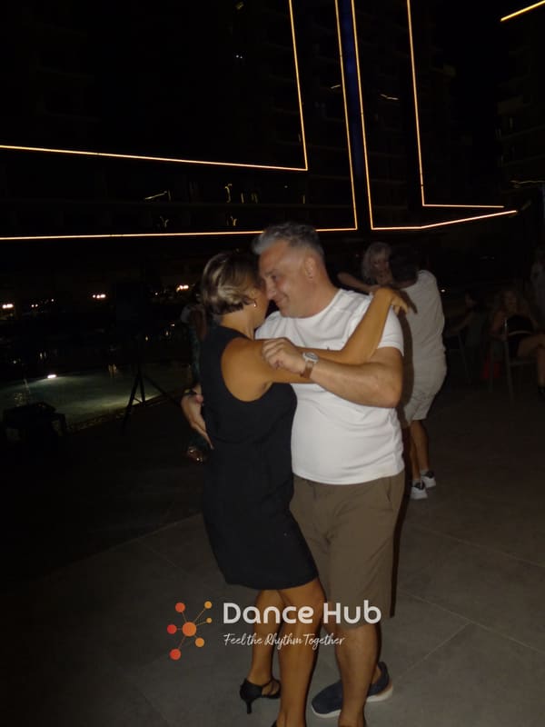 DANCEHUB-005566.jpg