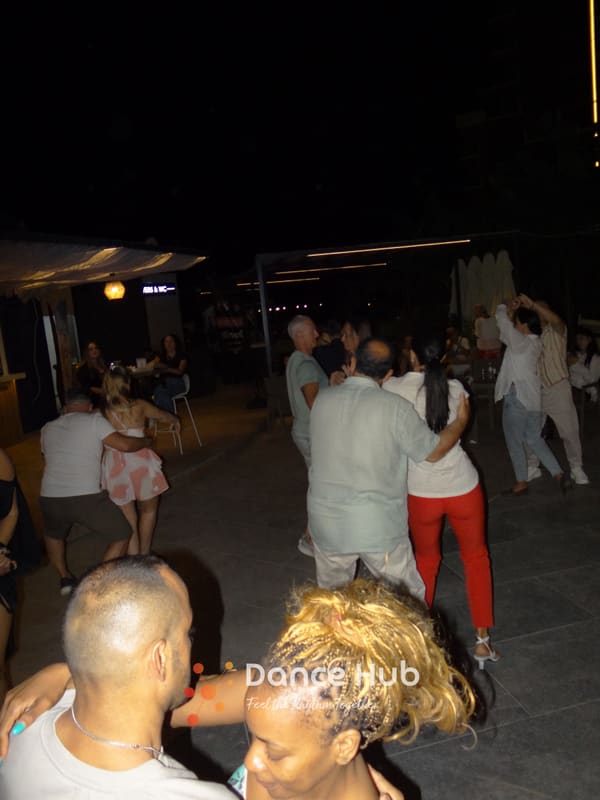 DANCEHUB-005597.jpg