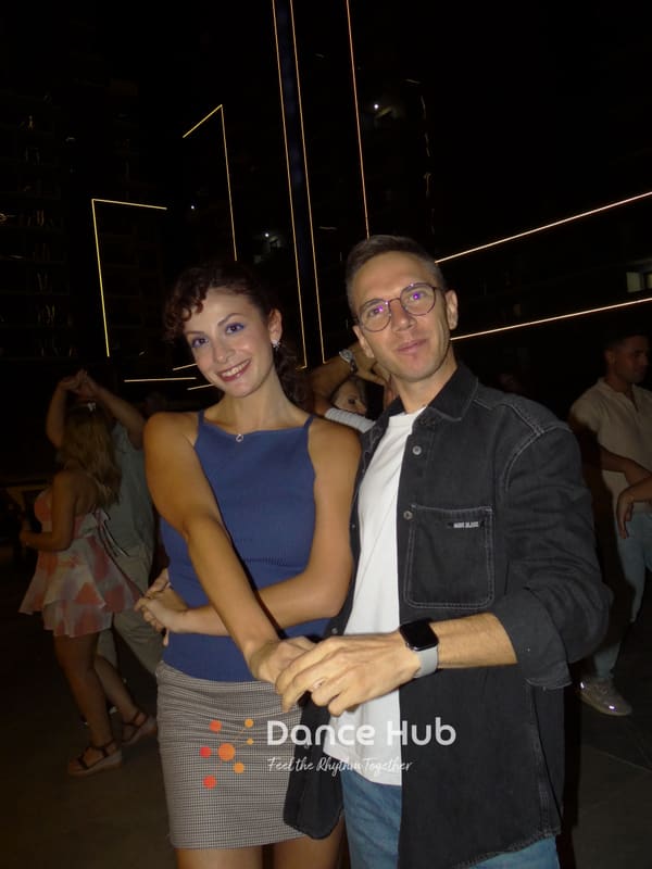 DANCEHUB-005605.jpg