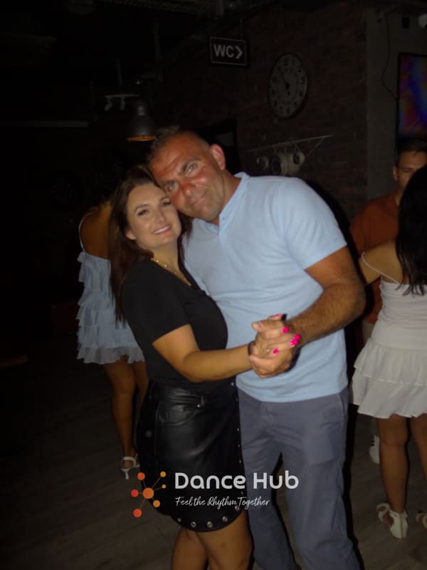 DANCEHUB-004844.jpg