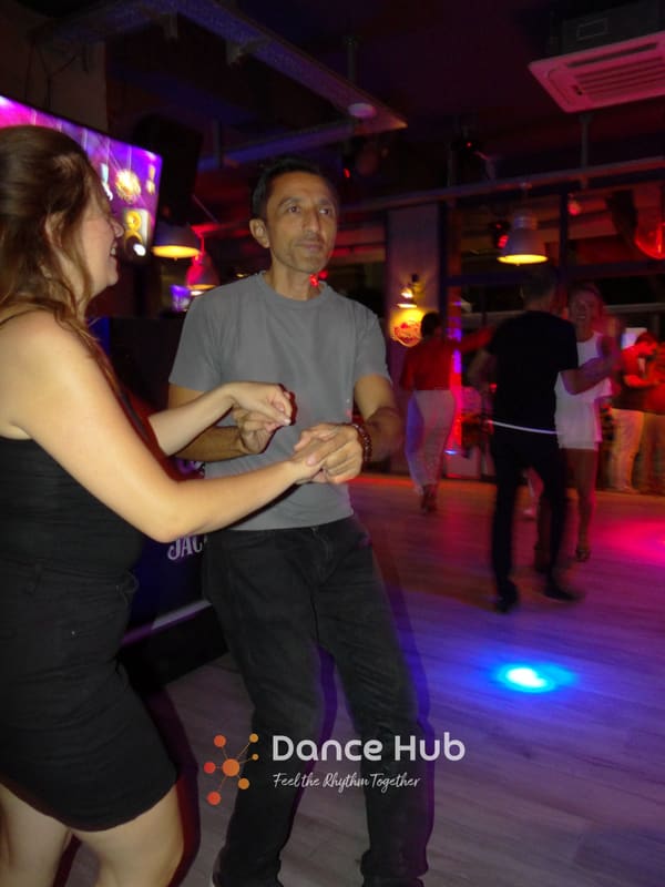 DANCEHUB-004857.jpg