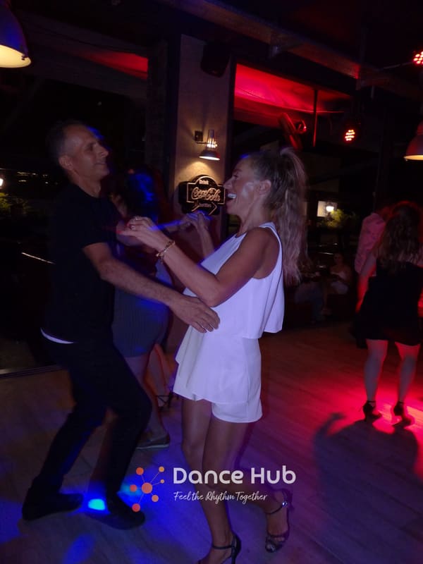 DANCEHUB-004858.jpg