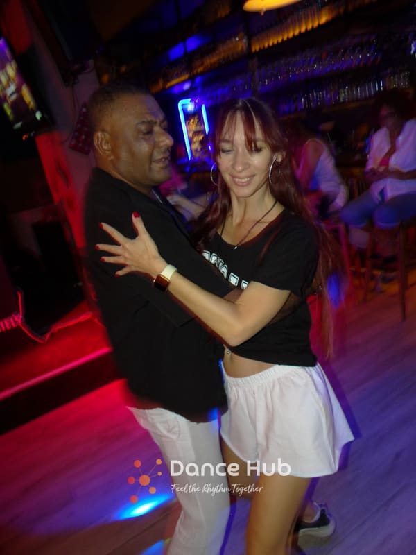 DANCEHUB-004868.jpg