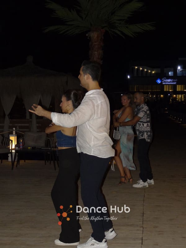 DANCEHUB-003467.jpg