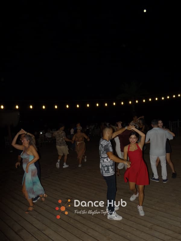 DANCEHUB-003529.jpg