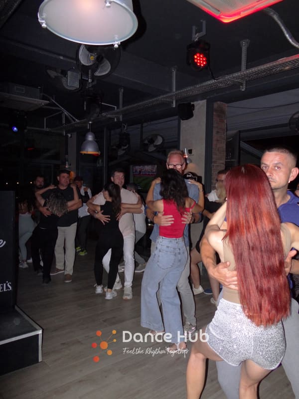 DANCEHUB-000993.jpg
