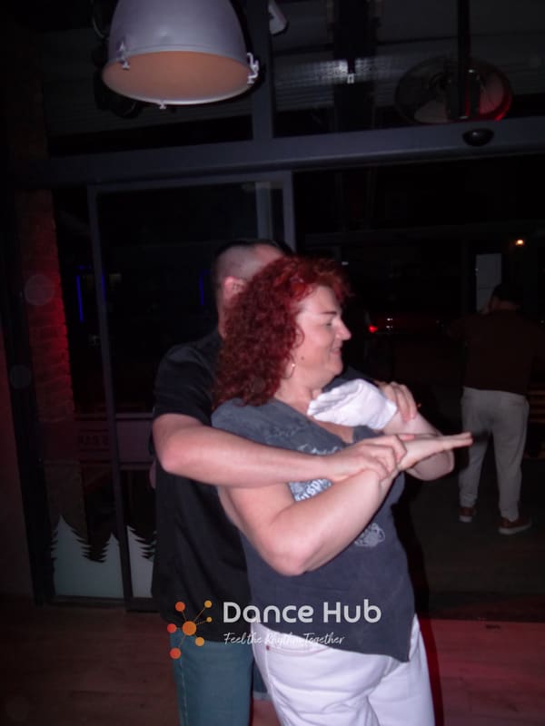 DANCEHUB-000999.jpg