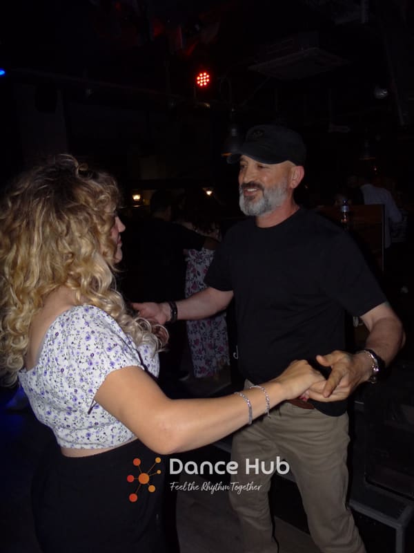 DANCEHUB-001012.jpg