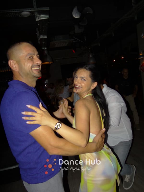 DANCEHUB-001013.jpg