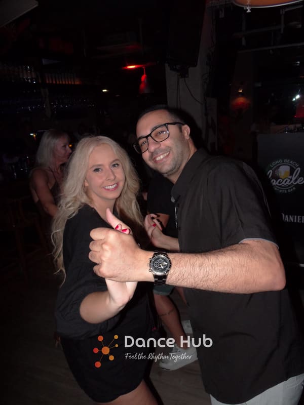 DANCEHUB-001018.jpg
