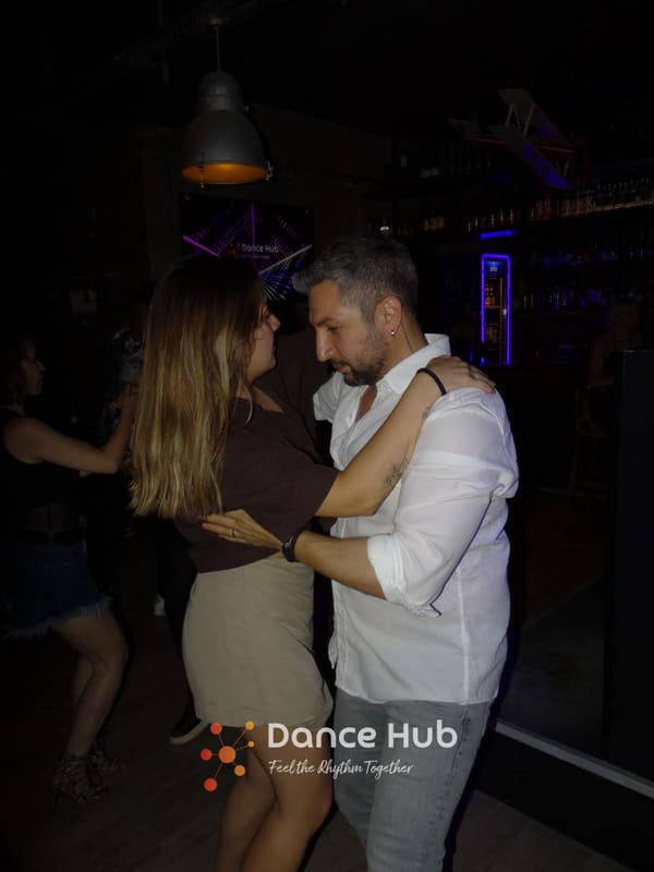 DANCEHUB-001026.jpg