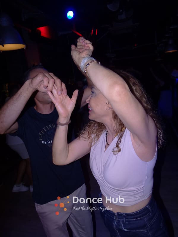 DANCEHUB-001038.jpg