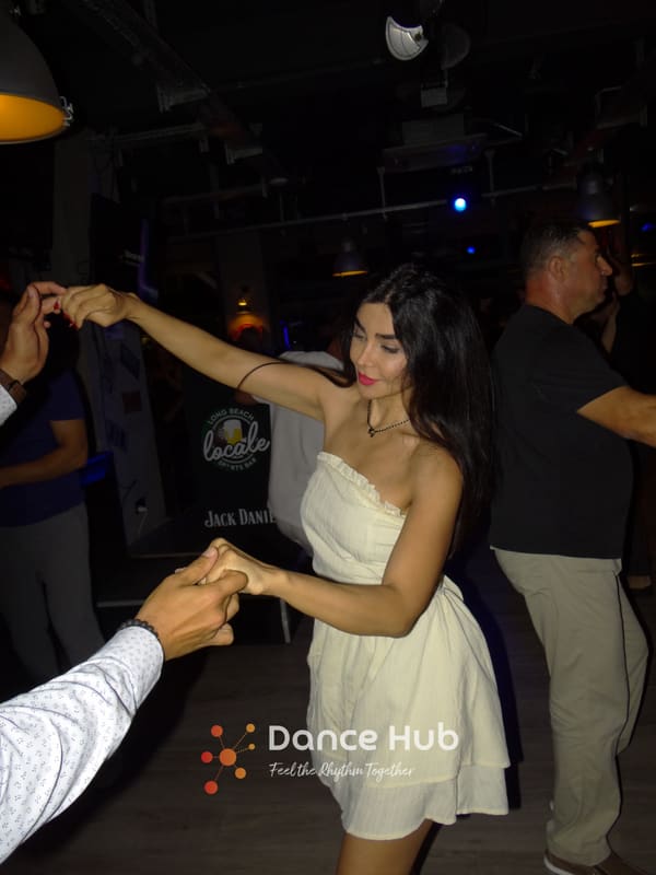 DANCEHUB-001047.jpg