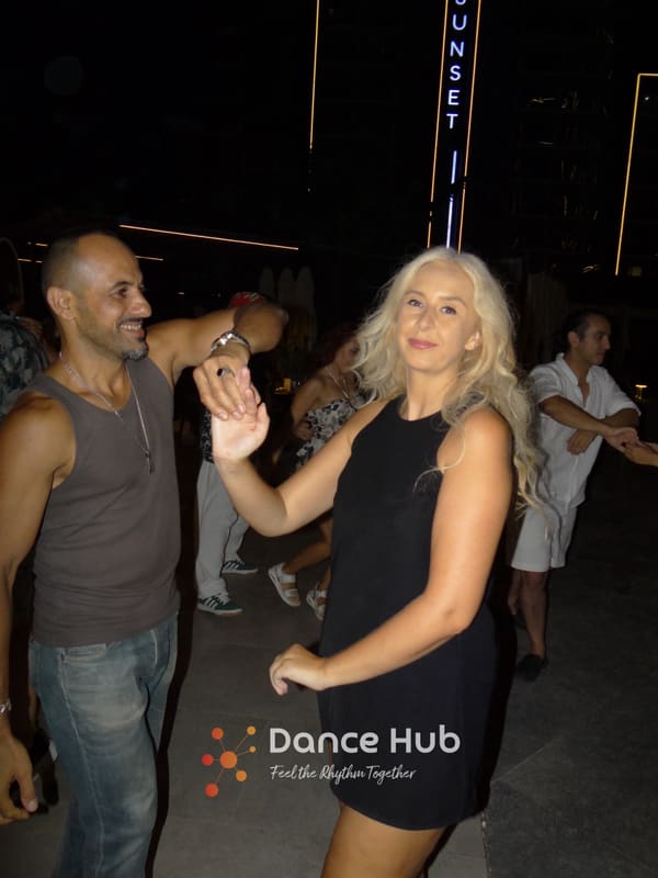 DANCEHUB-003723.jpg