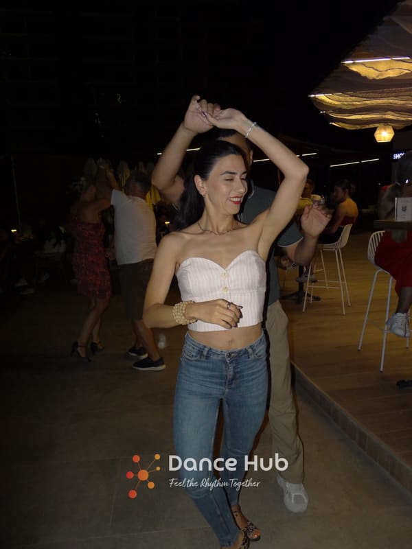 DANCEHUB-003764.jpg