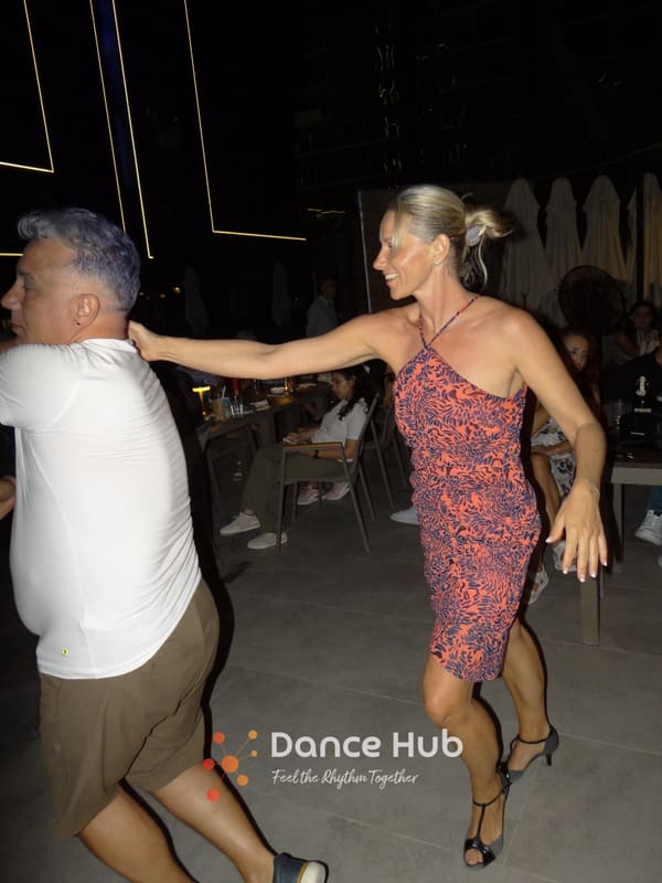 DANCEHUB-003765.jpg