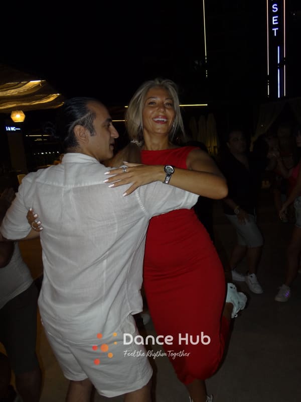 DANCEHUB-003773.jpg