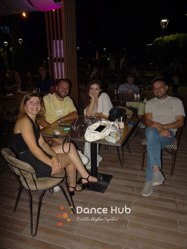 DANCEHUB-001120.jpg