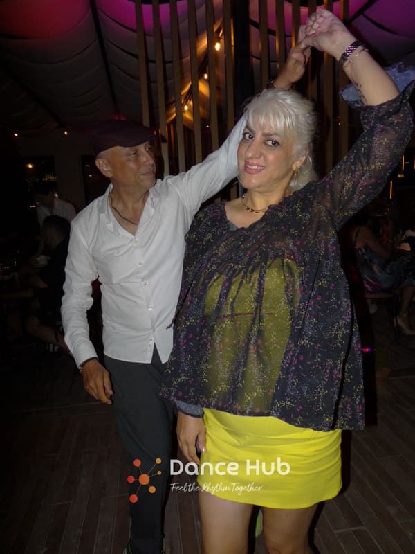 DANCEHUB-001144.jpg