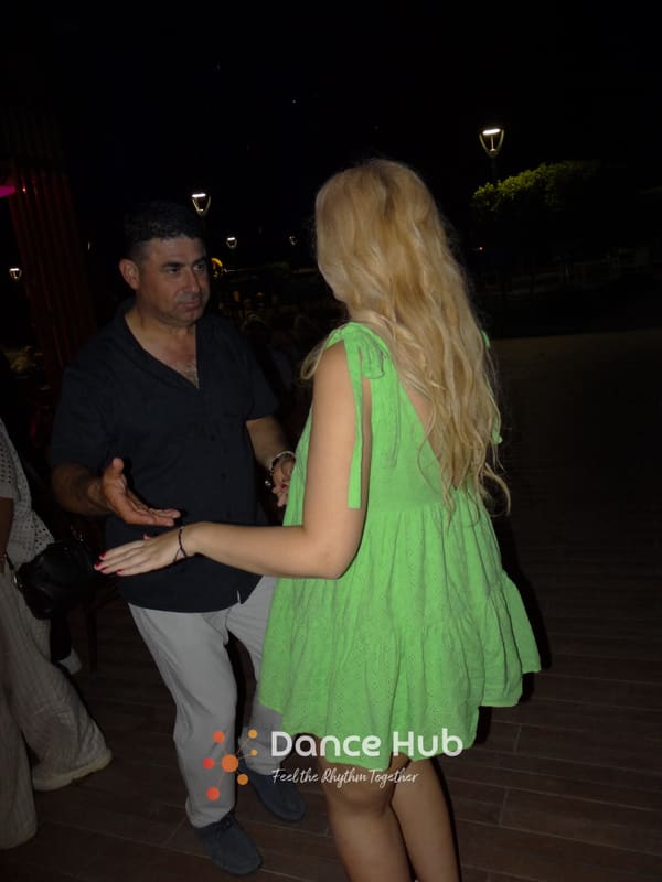 DANCEHUB-001160.jpg
