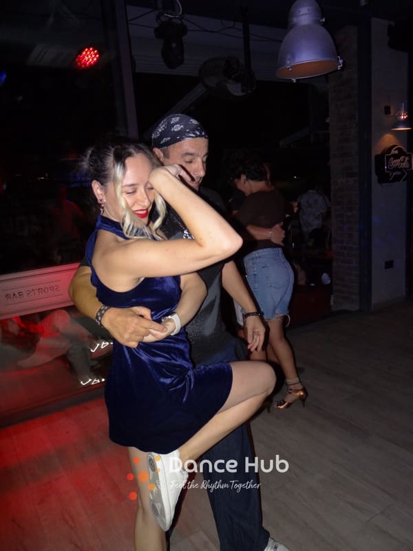 DANCEHUB-005848.jpg