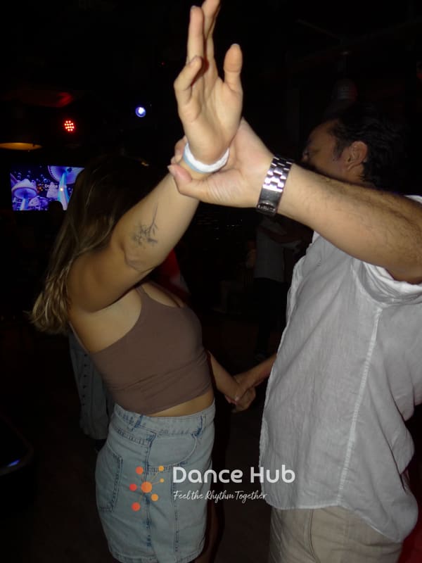 DANCEHUB-005856.jpg