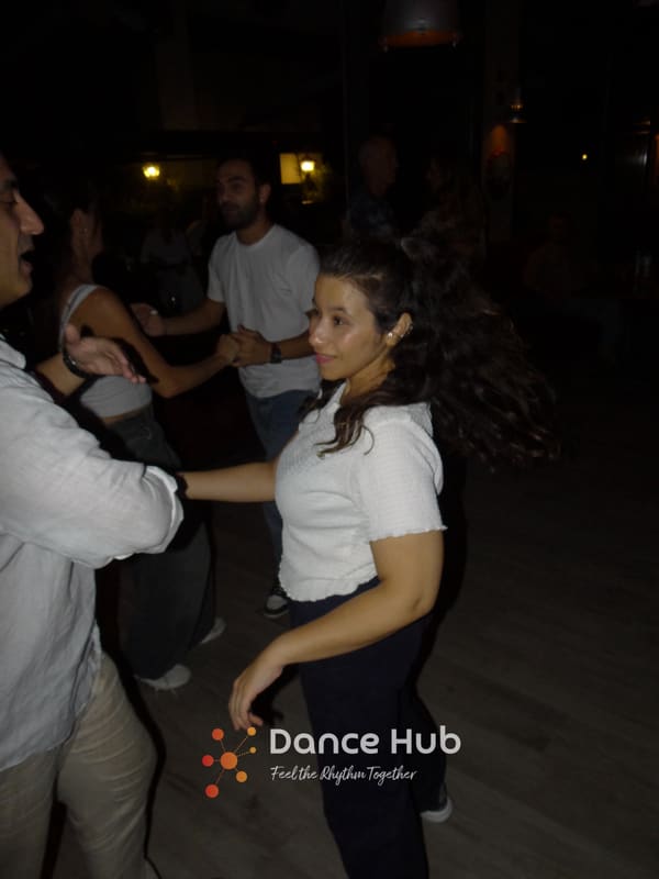 DANCEHUB-005865.jpg