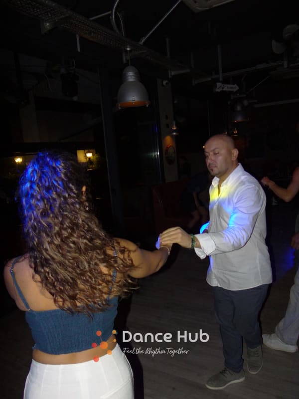DANCEHUB-005870.jpg