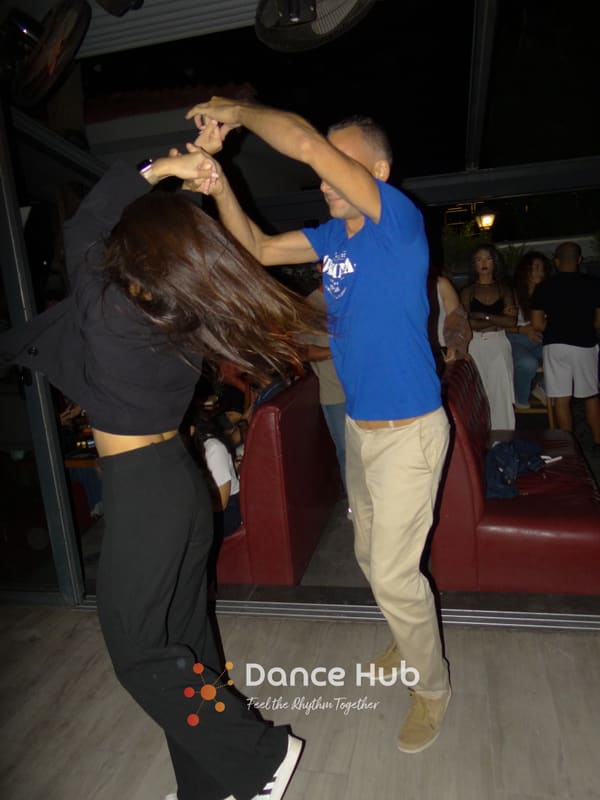 DANCEHUB-005872.jpg