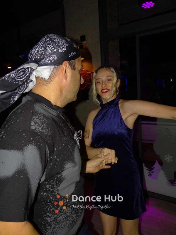 DANCEHUB-005874.jpg