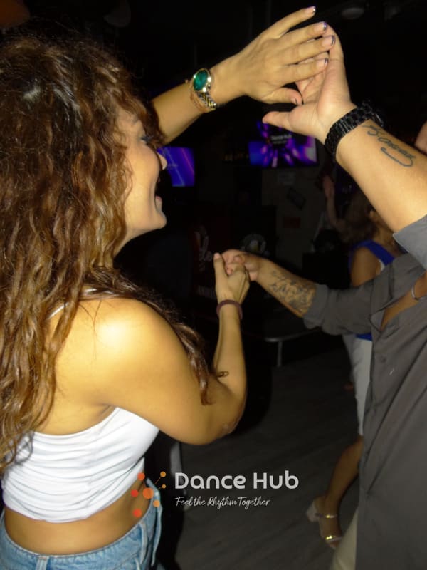 DANCEHUB-005897.jpg