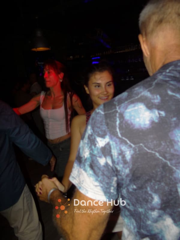 DANCEHUB-005899.jpg