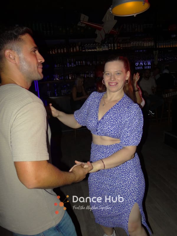 DANCEHUB-005903.jpg