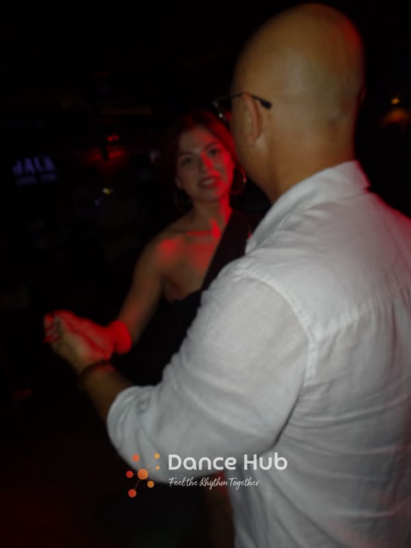 DANCEHUB-005905.jpg