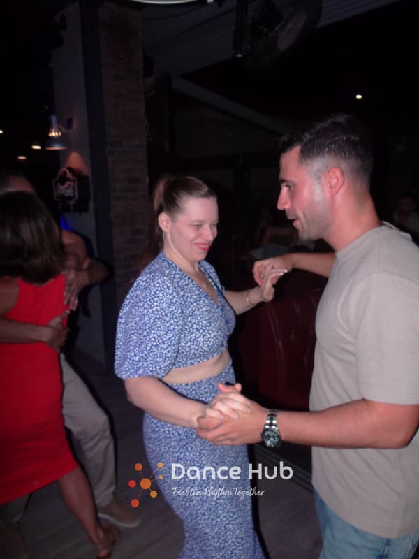 DANCEHUB-005907.jpg