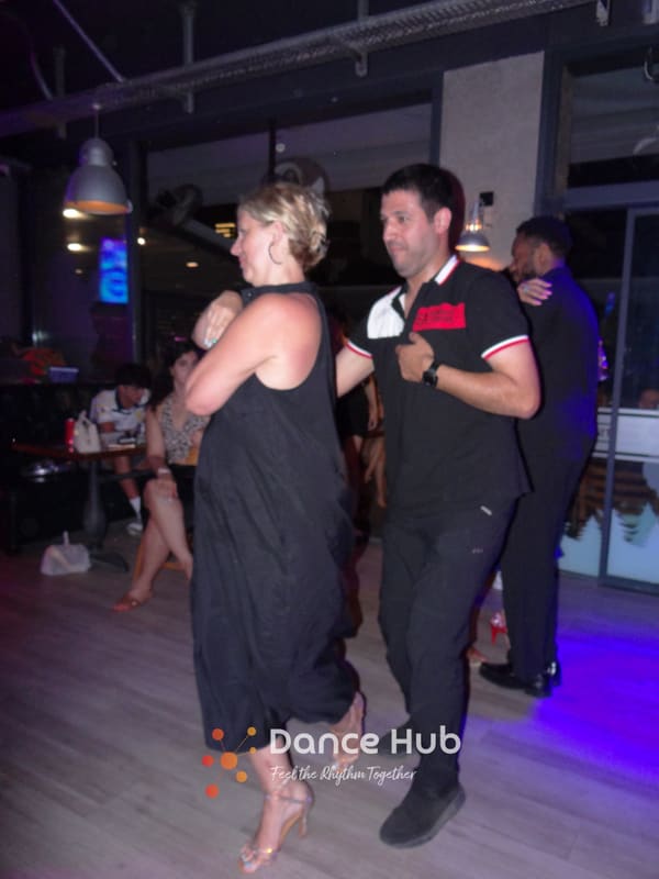 DANCEHUB-002380.jpg