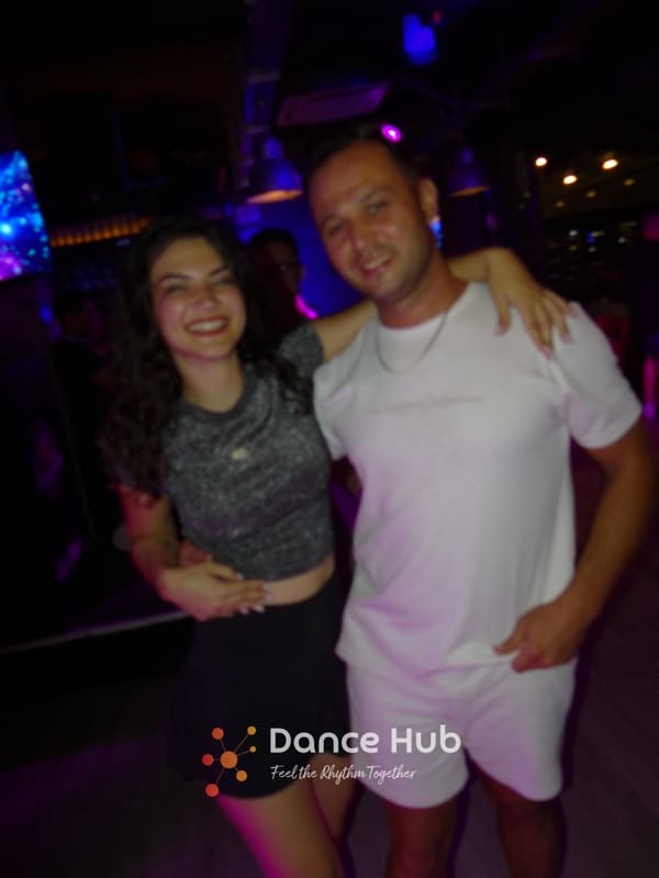 DANCEHUB-002388.jpg
