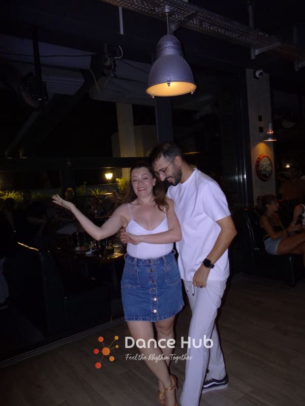 DANCEHUB-002394.jpg