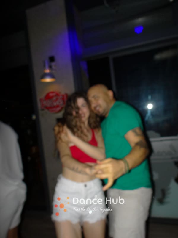 DANCEHUB-002407.jpg
